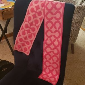 Coach 100 % merino wool scarf
